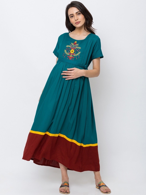 

MomToBe Women Green & Red Colourblocked Maternity Maxi Dress