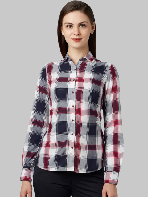 

Park Avenue Woman Blue & White Regular Fit Checked Casual Shirt