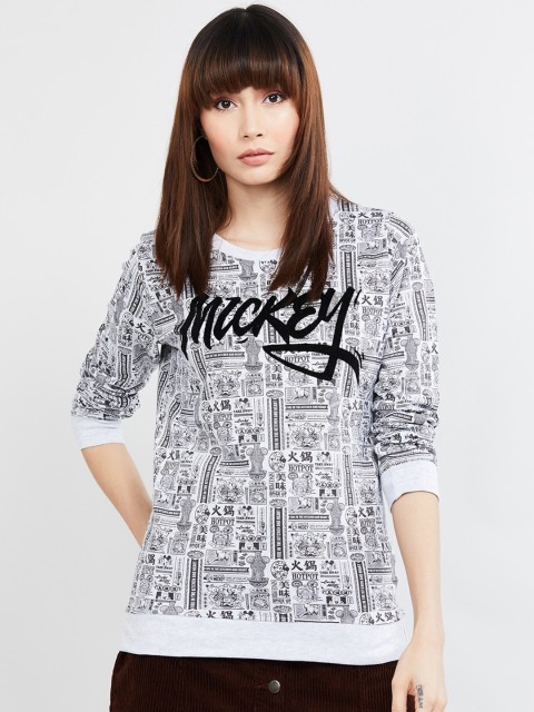 

max Women White Printed Round Neck T-shirt