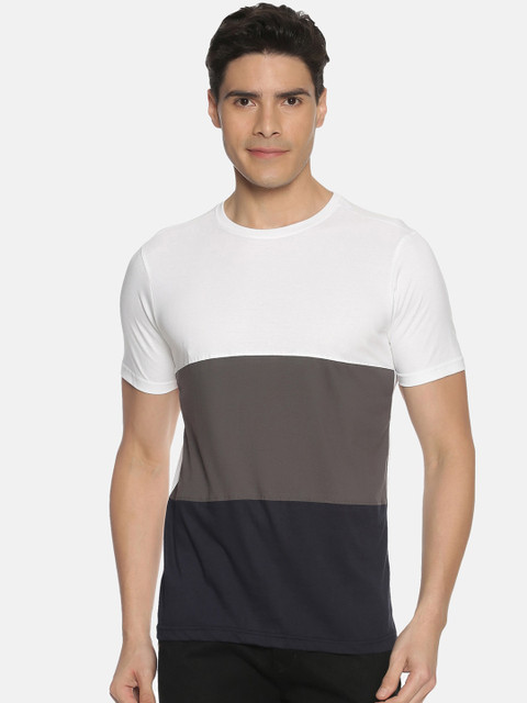 

IVOC Men White Grey Colourblocked Round Neck Pure Cotton T-shirt