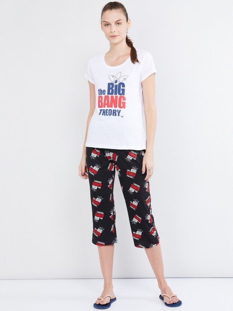 

max Women White & Black Printed Night suit