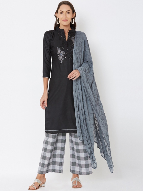 

Satrani Black & White Pure Cotton Unstitched Dress Material