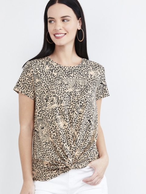 

max Women Beige Printed Round Neck T-shirt