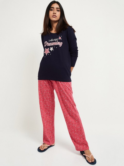 

max Women Navy Blue & Red Printed Night suit