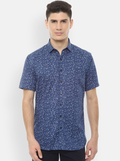 

V Dot Men Blue & Off-White Slim Fit Printed Casual Shirt