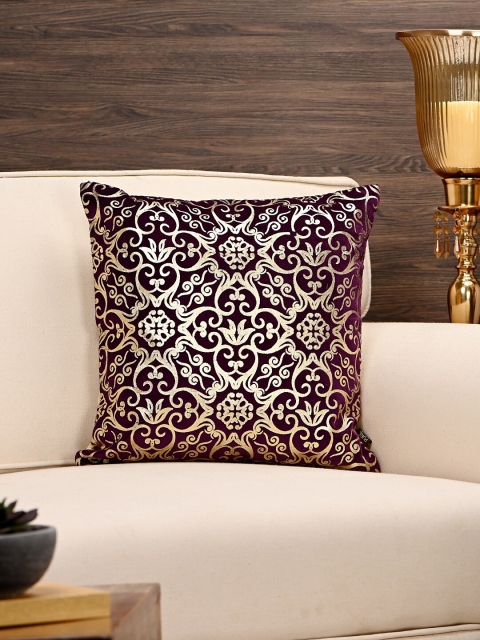 

Pure Home and Living Burgundy & Gold-Toned Single Ethnic Motifs Square Cushion Cover