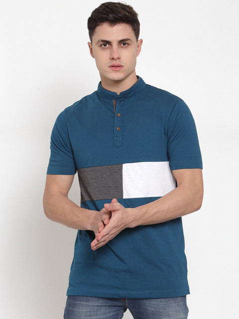 

Kalt Men Teal Blue Colourblocked Mandarin Collar T-shirt