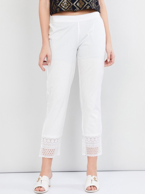 

max Women White Regular Fit Solid Cigarette Trousers