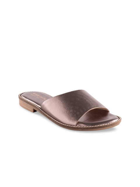 

Kraft Cellar Women Gunmetal-Toned Solid PU Open Toe Flats, Metallic