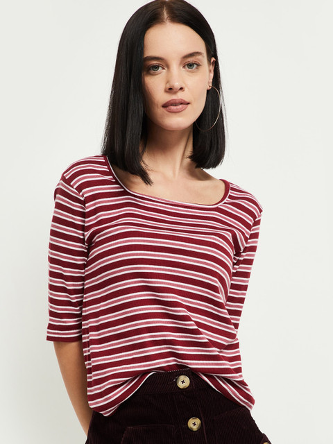 

max Women Red & Pink Striped Round Neck T-shirt