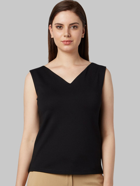

Park Avenue Woman Women Black Solid Top