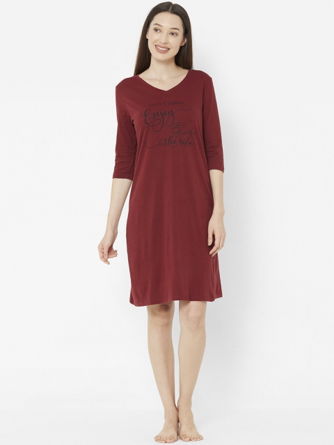 

Mystere Paris Women Rust Printed Nightdress