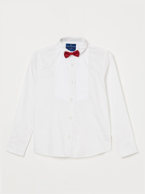 

Fame Forever by Lifestyle Boys White Slim Fit Solid Party Shirt with Bow Tie