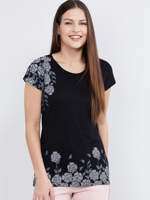 

max Women Black Floral Printed Round Neck T-shirt