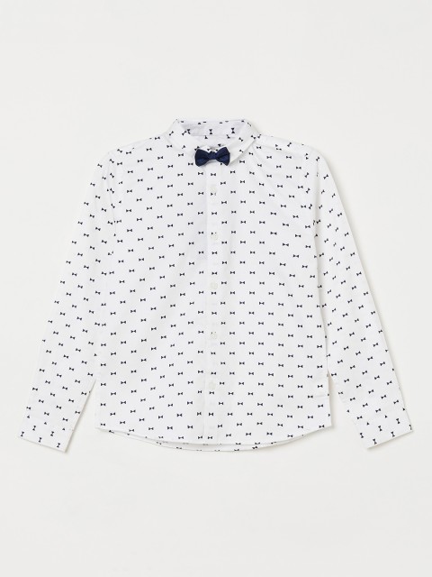 

Fame Forever by Lifestyle Boys White & Navy Blue Slim Fit Printed Casual Shirt