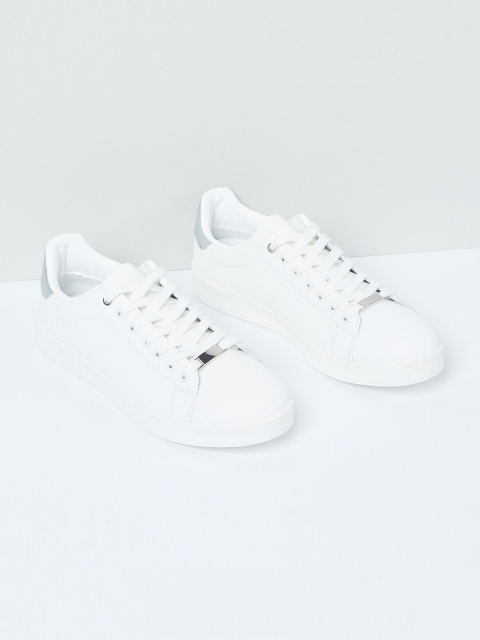 

max Women White Sneakers