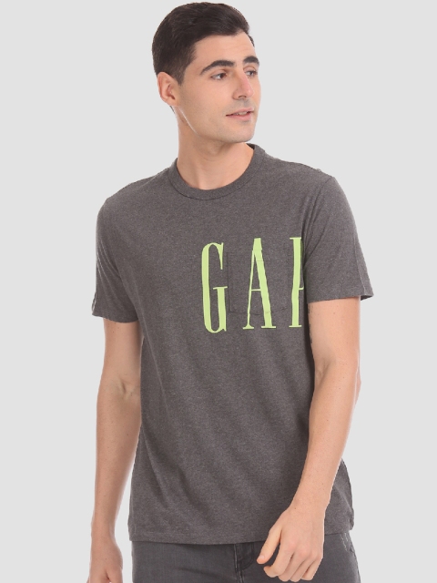 

GAP Men Grey Printed Round Neck T-shirt