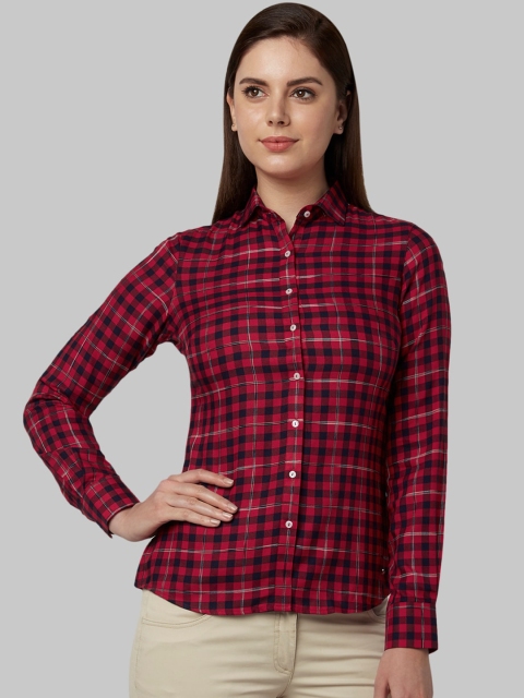 

Park Avenue Woman Red & Black Regular Fit Checked Casual Shirt