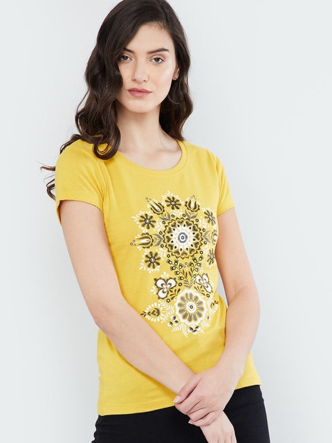 

max Women Yellow Floral Printed Round Neck T-shirt