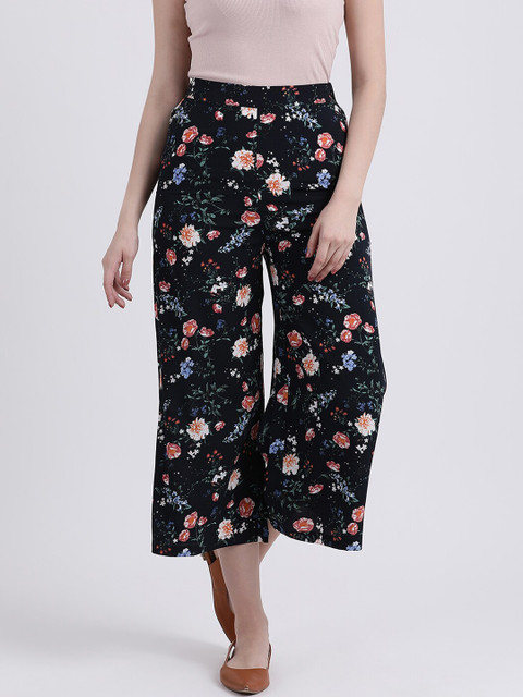 

Zink London Women Black & Pink Regular Fit Printed Culottes