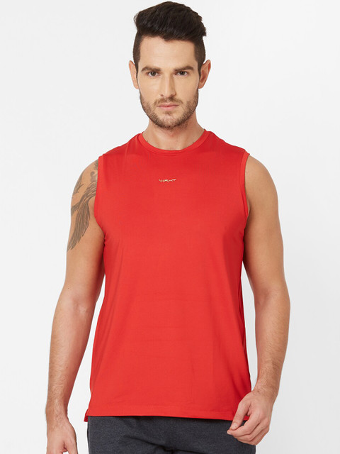 

Sweet Dreams Men Red Solid Round Neck T-shirt
