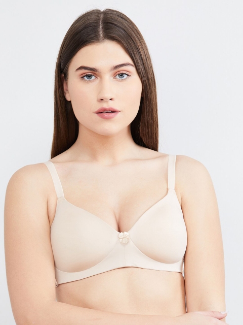 

max Beige Solid Non-Wired Lightly Padded Everyday Bra PA19PDNW06SKIN