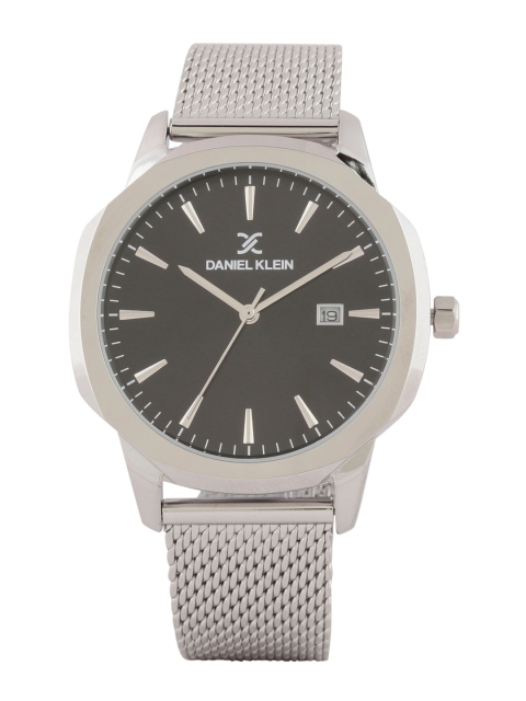 

Daniel Klein Men Black & Silver-Toned Analogue Watch DK.1.12414-2