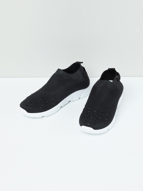 

max Women Black Slip-On Sneakers