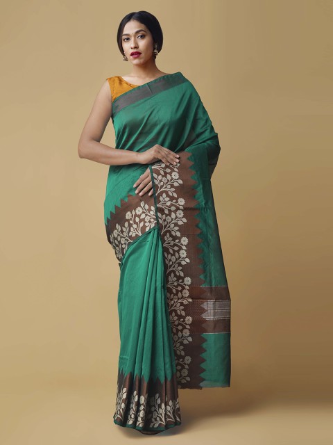 

Unnati Silks Green & Brown Silk Cotton Solid Kanjeevaram Saree