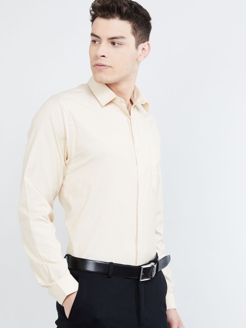 

max Men Yellow Regular Fit Solid Casual Shirt