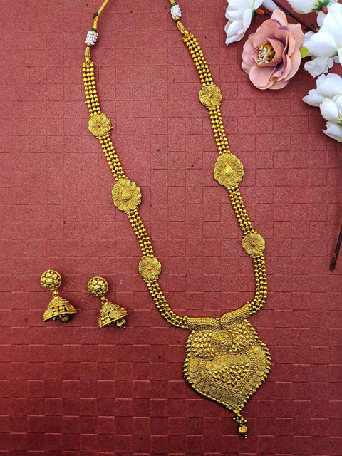 

Sia Art Jewellery Gold Plated Antique Festive Jewellery Set