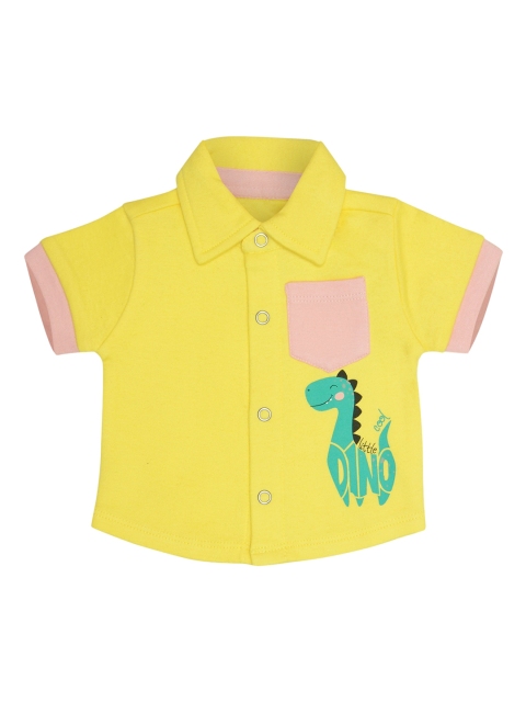

The Flybees Boys Yellow & Green Regular Fit Printed Casual Shirt