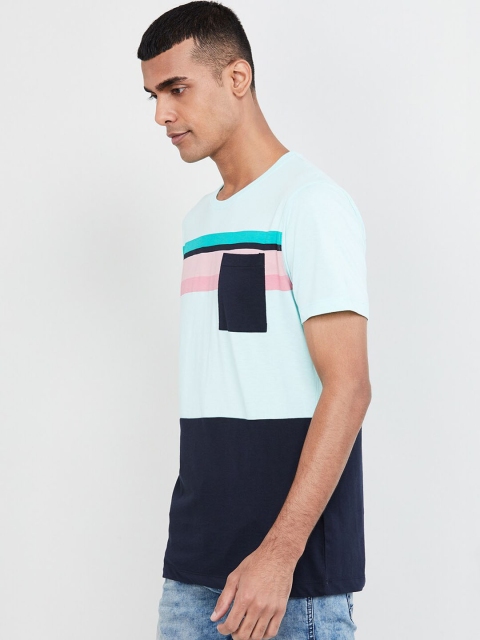 

max Men Blue Colourblocked Polo Collar T-shirt
