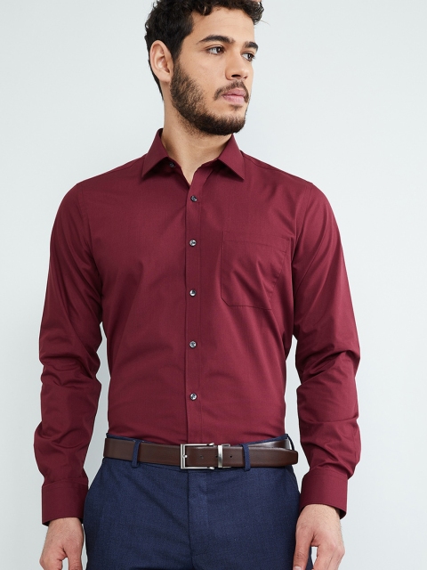 

max Men Maroon Regular Fit Solid Formal Shirt
