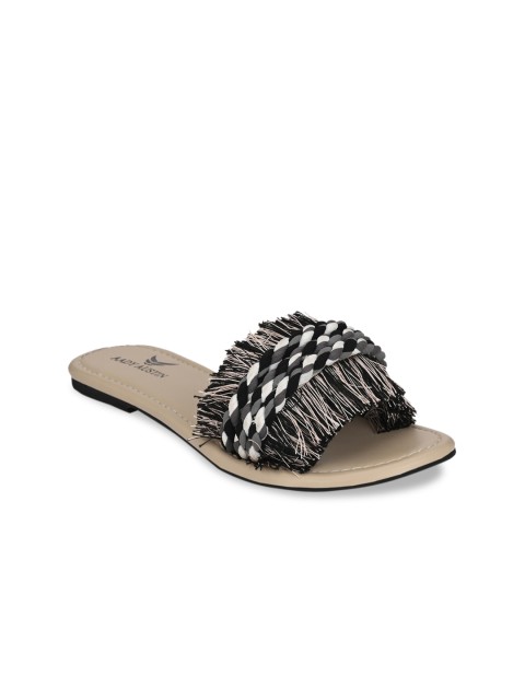 

AADY AUSTIN Women Black Woven Design Open Toe Flats