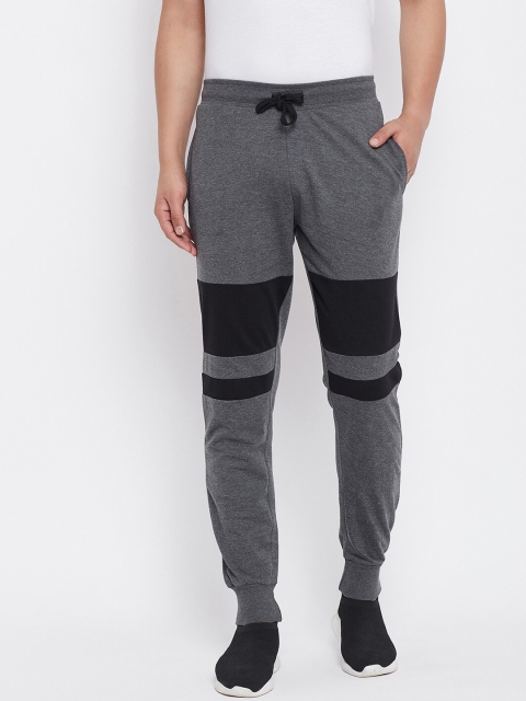

Austin Wood Men Charcoal Colorblocked Sraight Fit Mid-Rise Joggers