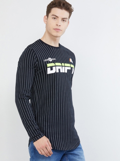 

max Men Black Striped Round Neck T-shirt