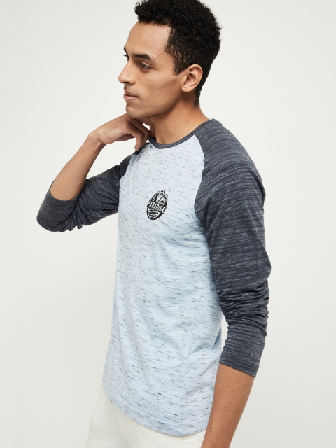 

max Men Blue Solid Round Neck T-shirt