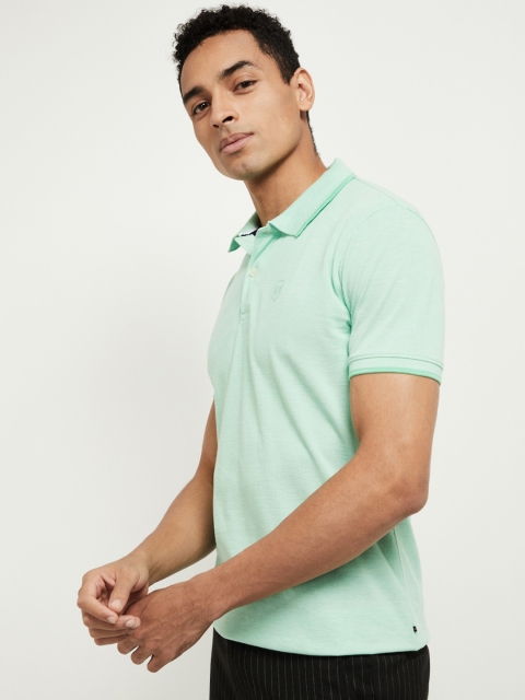 

max Men Mint Green Solid Polo Collar T-shirt