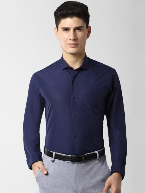 

Peter England Men Navy Blue Regular Fit Solid Formal Shirt