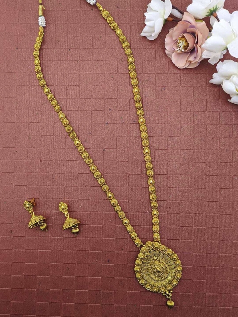 

Sia Art Jewellery Gold Plated Antique Festive Jewellery Set