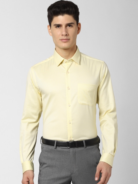 

Peter England Elite Men Yellow Slim Fit Solid Formal Shirt