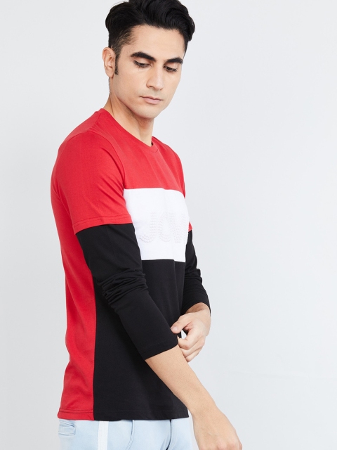 

max Men Red & Black Colourblocked Round Neck T-shirt