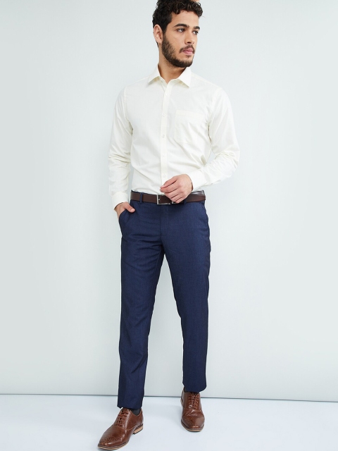 

max Men Cream-Coloured Regular Fit Solid Formal Shirt