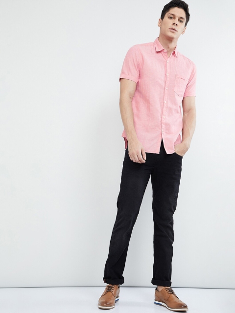 

max Men Pink Regular Fit Solid Casual Shirt