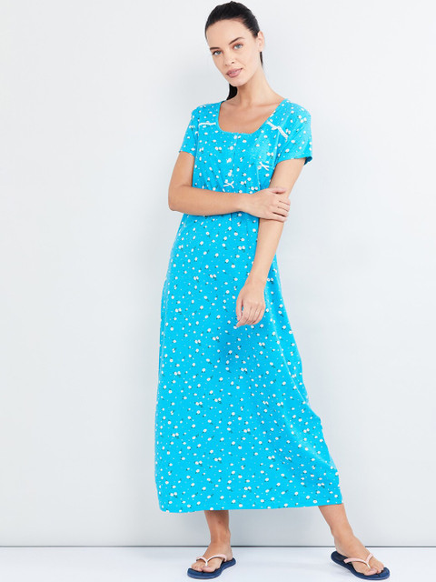 

max Blue & White Striped Nightdress