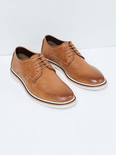

max Men Tan Brown Derbys