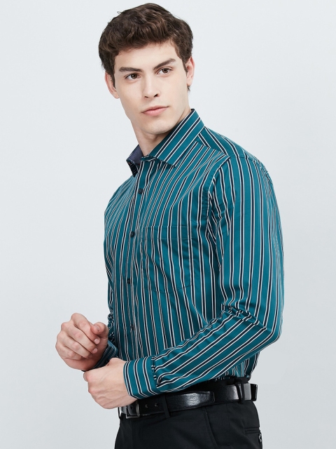 

max Men Green Slim Fit Striped Formal Shirt