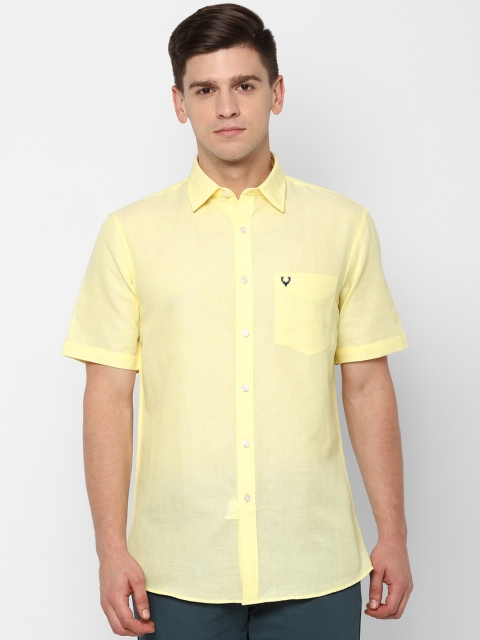 

Allen Solly Men Yellow Slim Fit Solid Casual Shirt
