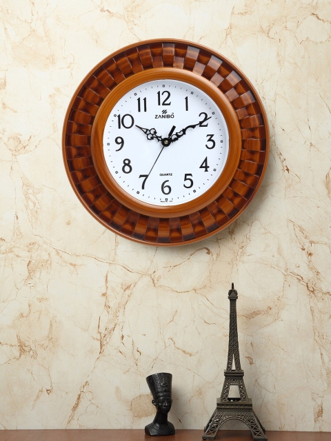 

ZANIBO White & Orange Round Solid 30.5 cm Analogue Wall Clock